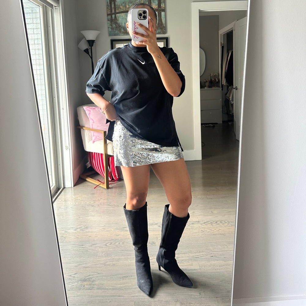 BNWT Guizio Low Rise Sequin Skirt